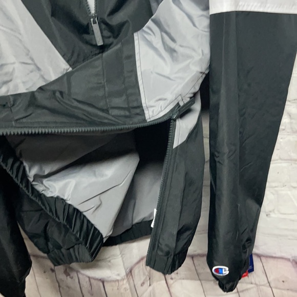 Champion Stadium Gear Waterproof Jacket Medium - Picture 13 of 15